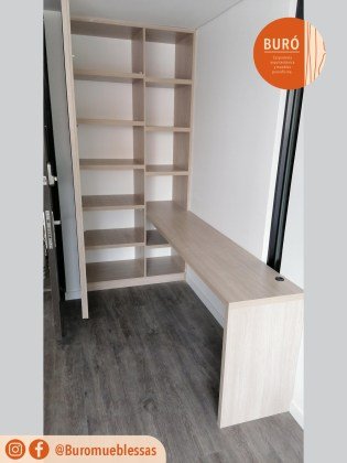 Biblioteca con escritorio 7.1.jpg